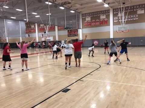 Palm Desert Girls\\\' Basketball Season Seeing Light With New Head Coach