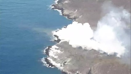 La nueva fajana cubre por completo la playa de Los Guirres