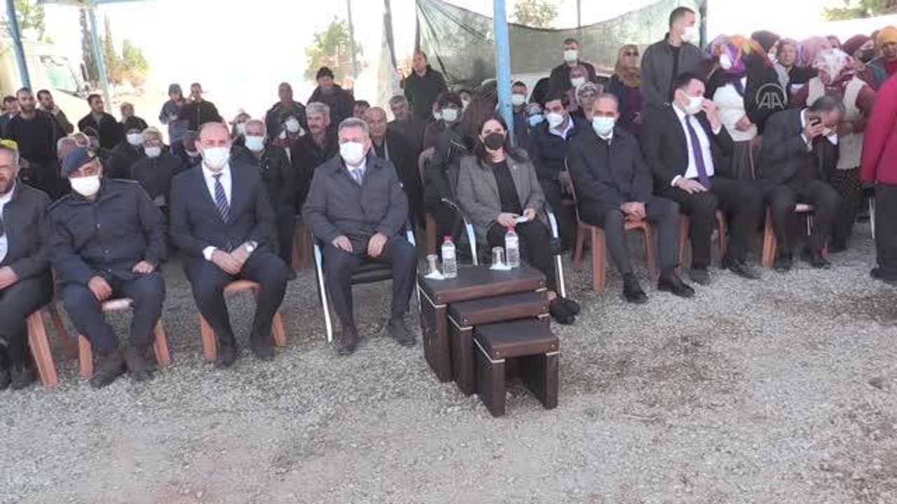 Orman yangınlarında ürünleri zarar görenlere tohum ve fidan dağıtıldı