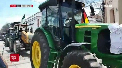 Productores agrícolas de Yacuiba realizan ‘tractorazo’ en rechazo a la Ley 1386