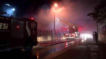 Son dakika haberleri | Ateşehir'de geri dönüşüm tesisinde yangın