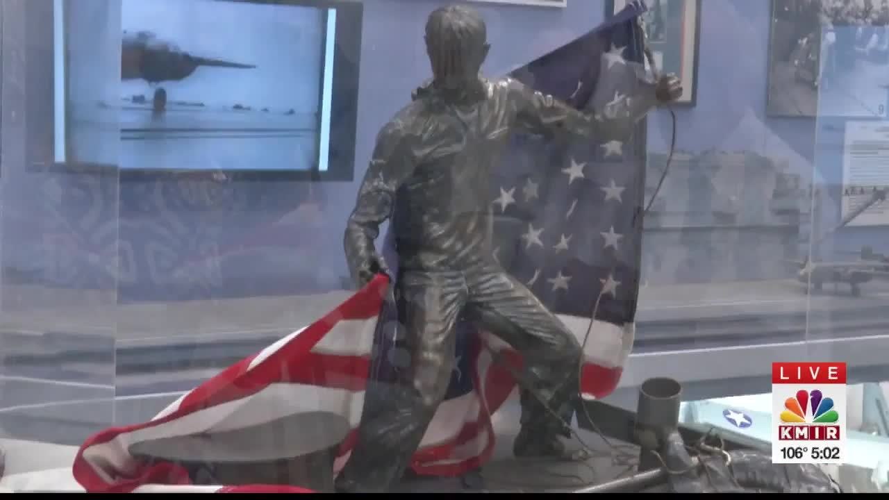 Veterans Explain Independence Day