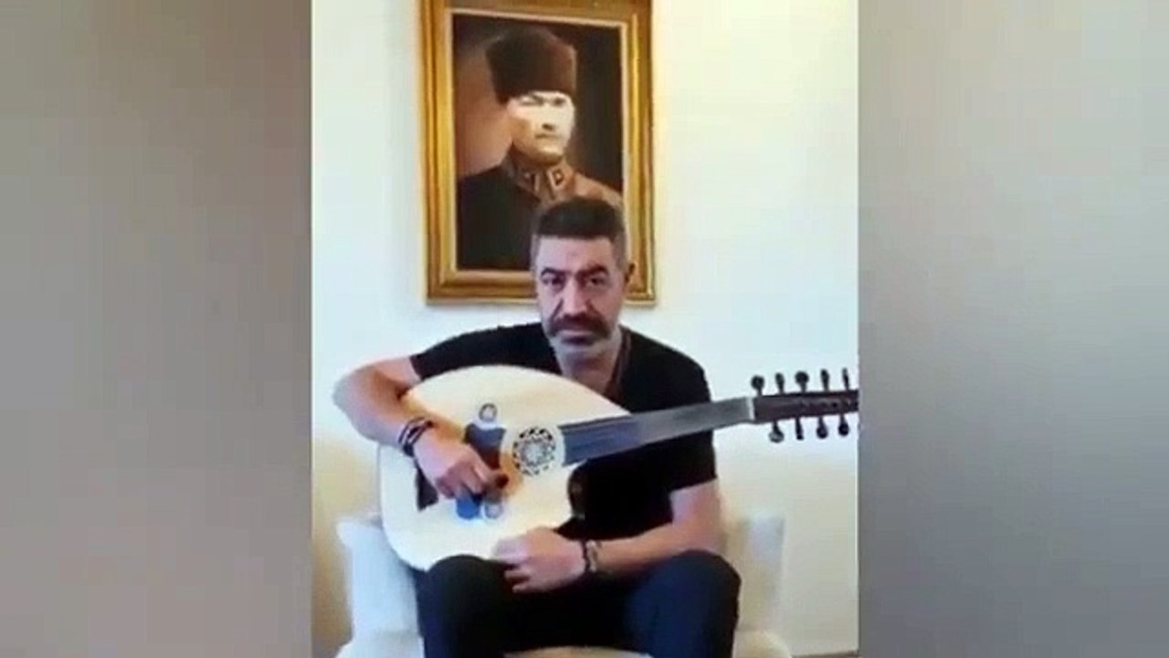 Udun tellerini keserek algı yapmaya çalışmıştı: Şovmen Hakan Altun yılbaşı gecesi paraya para demeyecek!