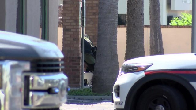 PAQUETE SOSPECHOSO 100821.mp4