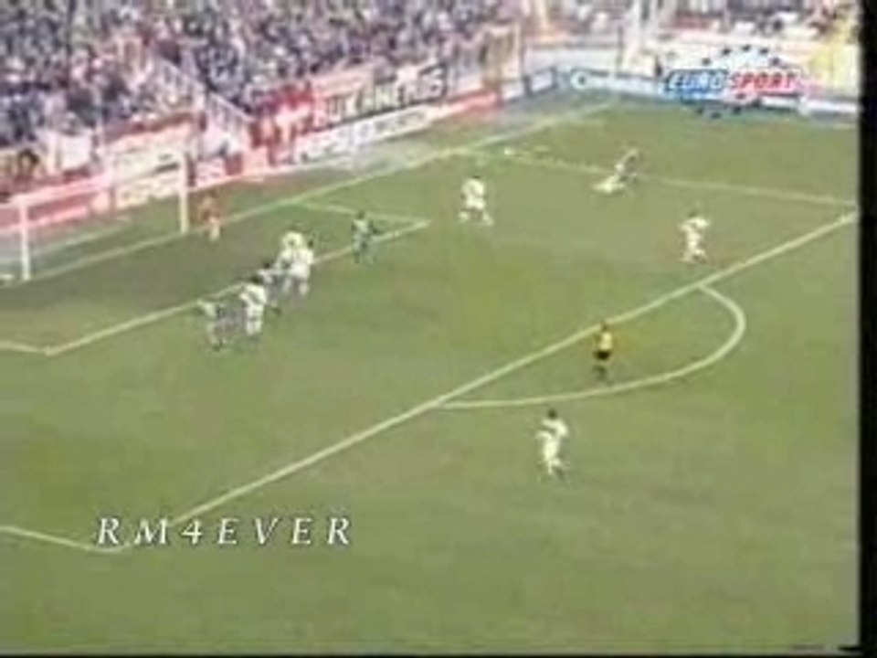 Luis Figo