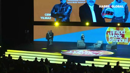 Cem Yılmaz: Cilalı Taş Devri'ne gönderseniz orada da güldürürüm