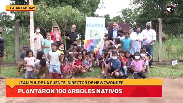 Plantaron 100 arboles nativos Jean Pul De La Fuente