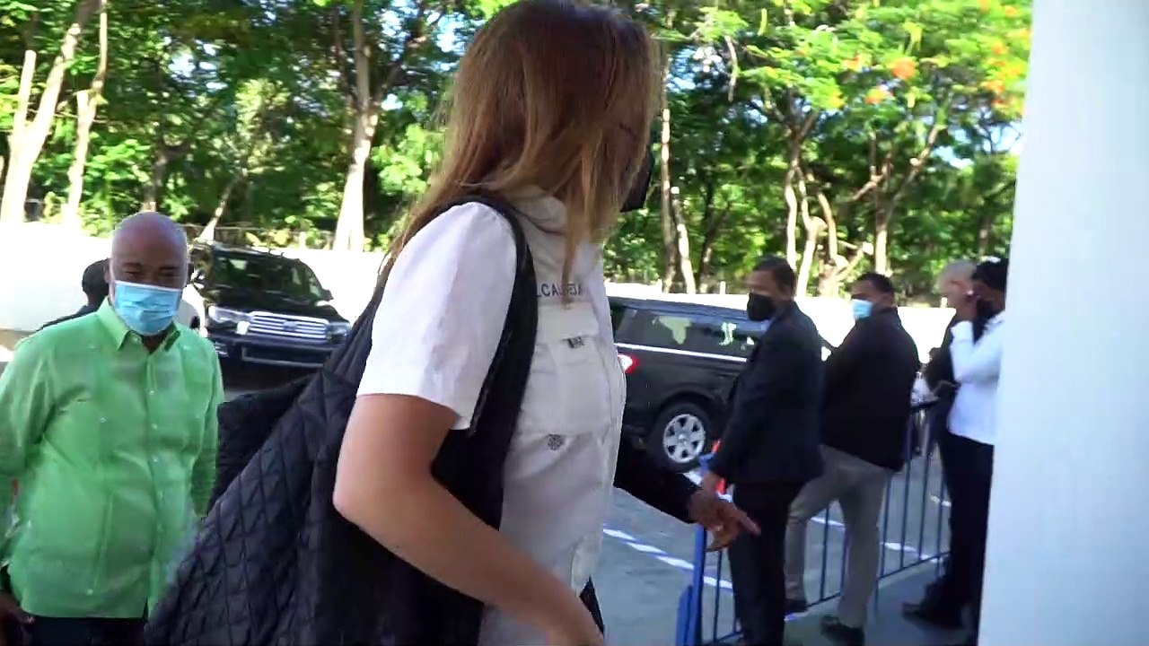 Inicia reunión del PRM con la llegada de Luis Abinader e Hipólito Mejía