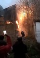 Son Dakika | Ankara'da 2 katlı ahşap ev yangında küle döndü