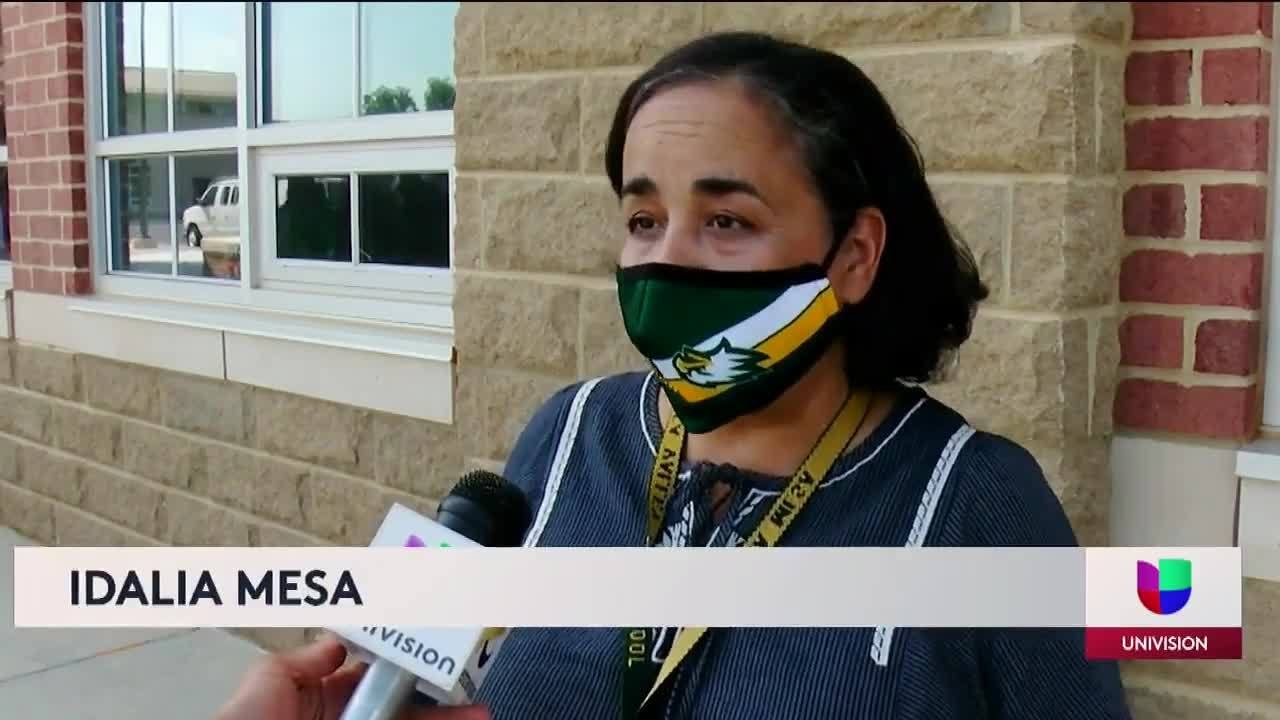 Vuelven a clases presenciales miles de estudiantes de Montgomery