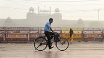 Top News: Delhi-NCR shrouded in toxic haze, Air hazardous