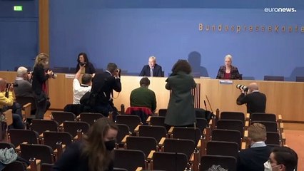 CDU-Vorsitz: Röttgen bewirbt sich