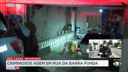 Download Video: Uma rua na Barra Funda tem sido alvo constante de ladrões. De 16 casas, 10 foram invadidas por criminosos nos últimos dois meses. Algumas residências foram furtadas ou roubadas mais de uma vez nesse período.