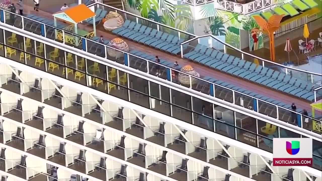 Ferretti-Cruceros