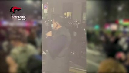 Minacce contro i giornalisti alle manifestazioni "no Green pass" a Milano
