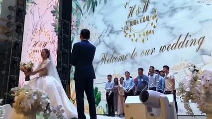 Risas locas en una boda en China