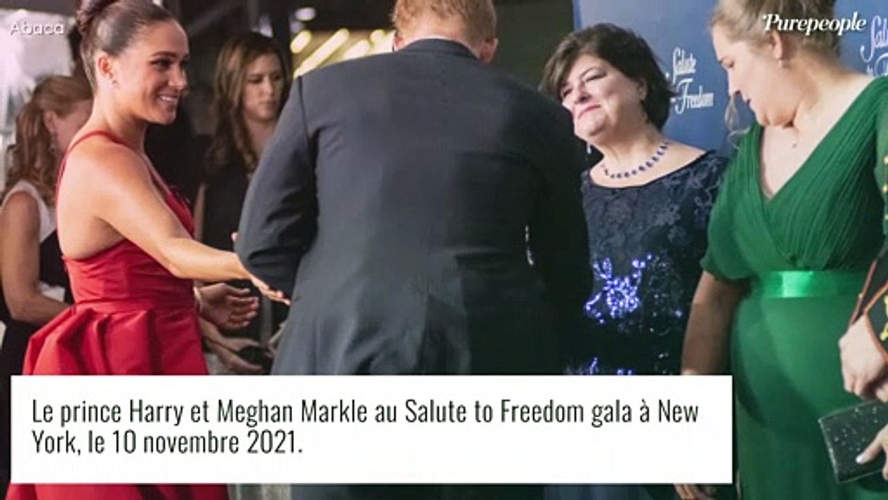 Meghan Markle dégaine une robe audacieuse au bras d'Harry, sortie sensationnelle !