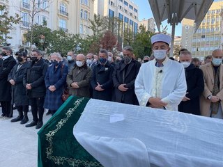 MODACI BAHAR KORÇAN'A VEDA