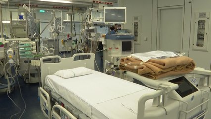 Covid, Alto Adige: "Soluzione e' il lockdown per i non vaccinati"