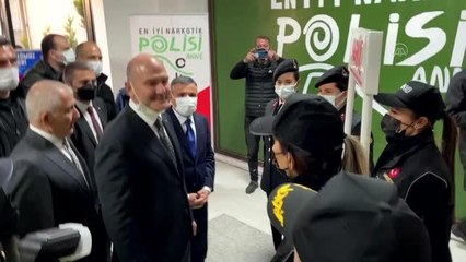 Bakan Soylu, Düzce Kadın Emeği Merkezini ziyaret etti