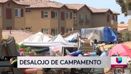 Caltrans ordena desalojo de campamento de indigentes en National City