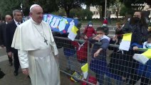 El papa visita Asís a escasas horas de la Jornada Mundial de los Pobres