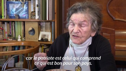 A 94 ans, une ancienne insurgée de Varsovie défend l'UE et aide les migrants