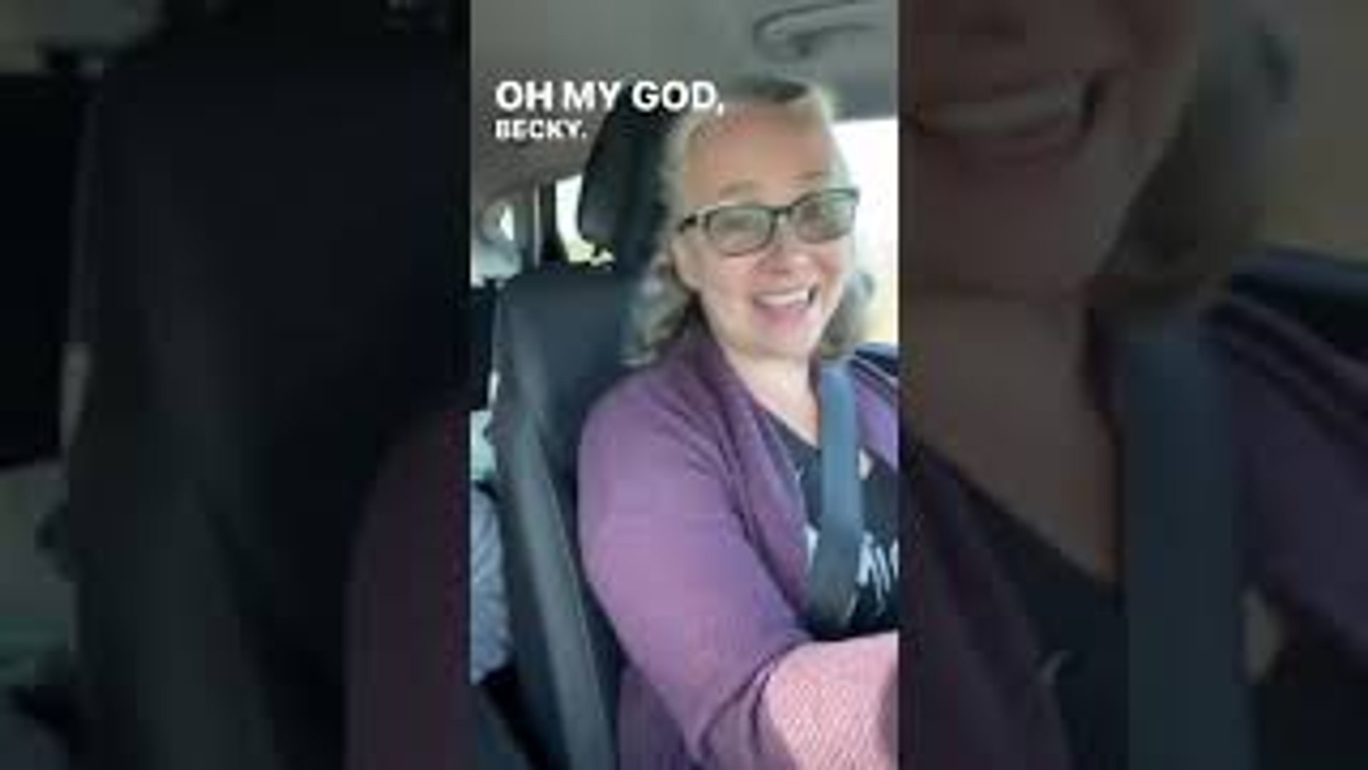 ⁣How Two Audiobook Narrators Pass Time in the Car