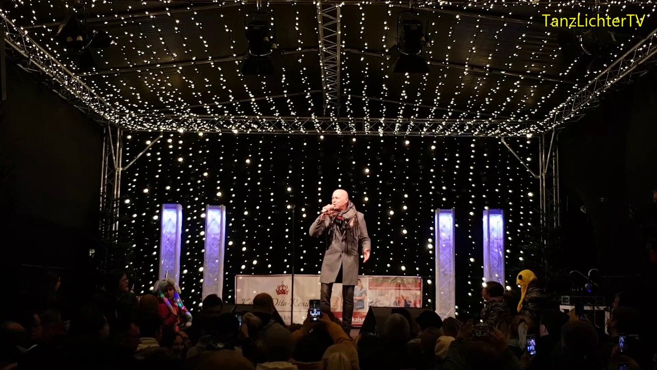 Olaf Henning - Konfetti  @ Weihnachtsmarkt Steele 06.11.2021