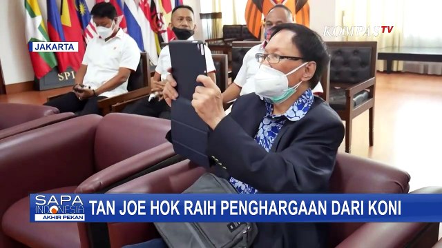 KONI Berikan Penghargaan Kepada Legenda Bulu Tangkis Indonesia Tan Joe Hok