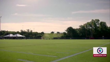 0202 GUSTAVO ORLANDO 6PM