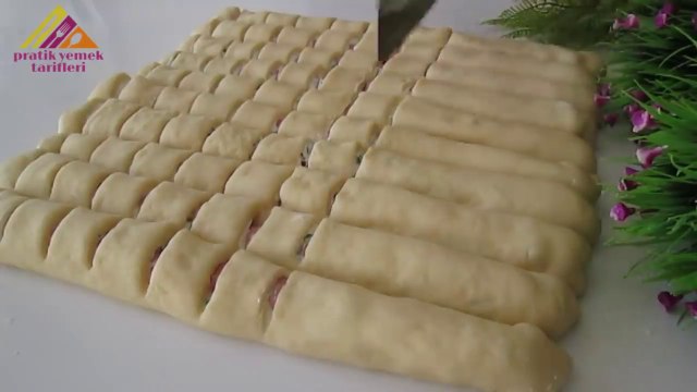 EN LEZZETLİ POĞAÇA TARİFİ RULO POĞAÇA TARİFİ