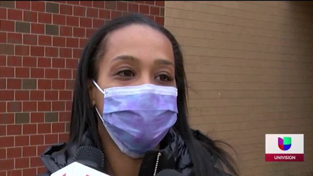 Comenzó la vacunación de primeros socorristas en Massachusetts