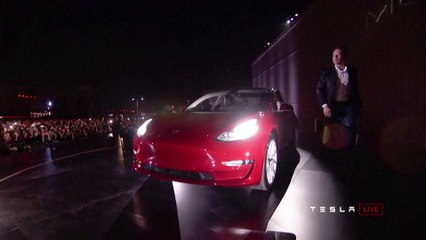Elon Musk vende 5700 millones de dólares en acciones de Tesla en una semana
