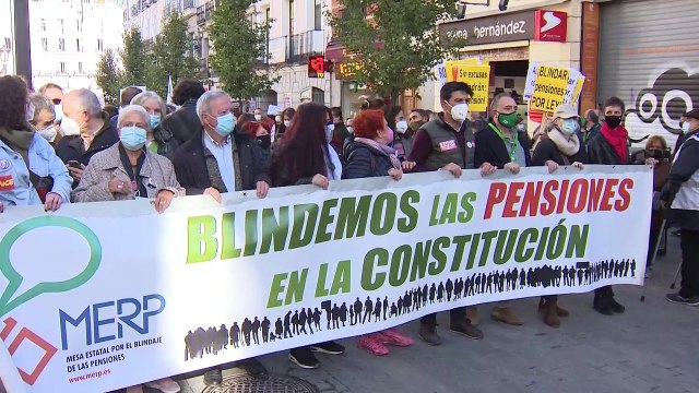 Pensionistas exigen blindar las pensiones en la Constitución