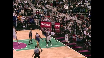 This Day in History: On November 13, 1997 Shaquille O'Neal throws down a slam vs the Spurs