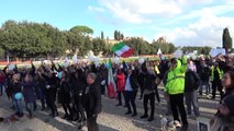 Roma, tra i No Green pass a Circo Massimo tornano i militanti di Forza Nuova: 