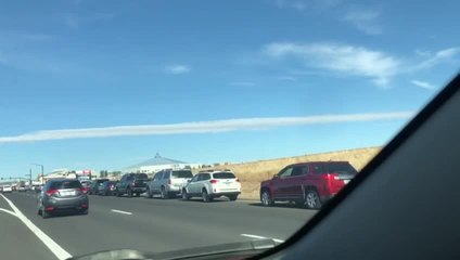 Filas interminables en nueva sucursal de In-N-Out Burger en Colorado Springs