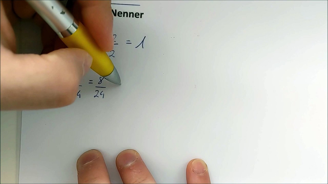 Brüche addieren | leicht erklärt | Bruchrechnung | Dave Seller