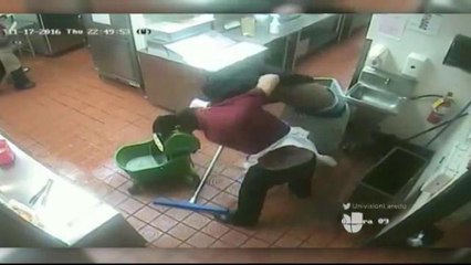 Empleado de restaurante se enfrenta a puño limpio a un ladrón