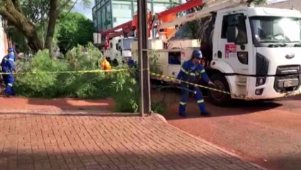 Trabalho segue para desobstrução da Rua Voluntários da Pátria