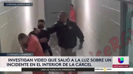 Empleado de Centro de Detención rocía gas pimienta a preso