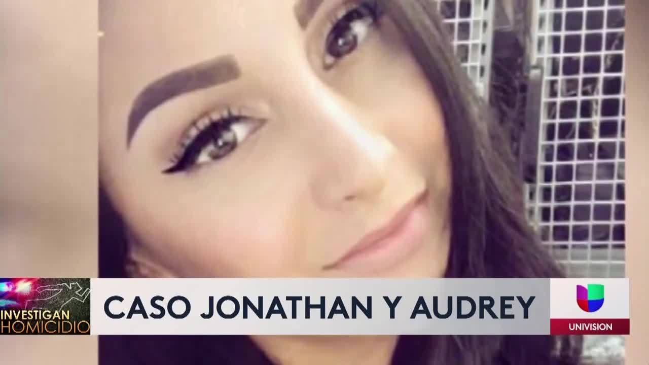 JONATHAN Y AUDREY