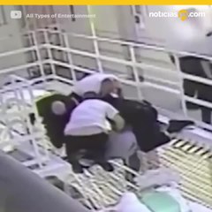 Reo ataca por sorpresa a tres guardias