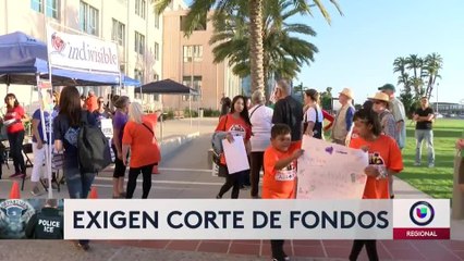 Manifestacion de activistas contra ICE y CBP