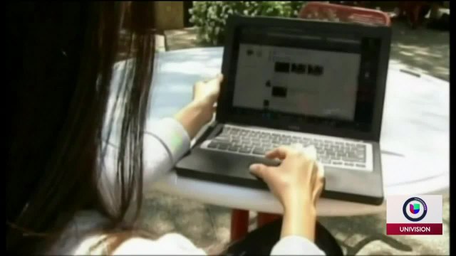 Estudiantes hispanos sin computadoras en DC