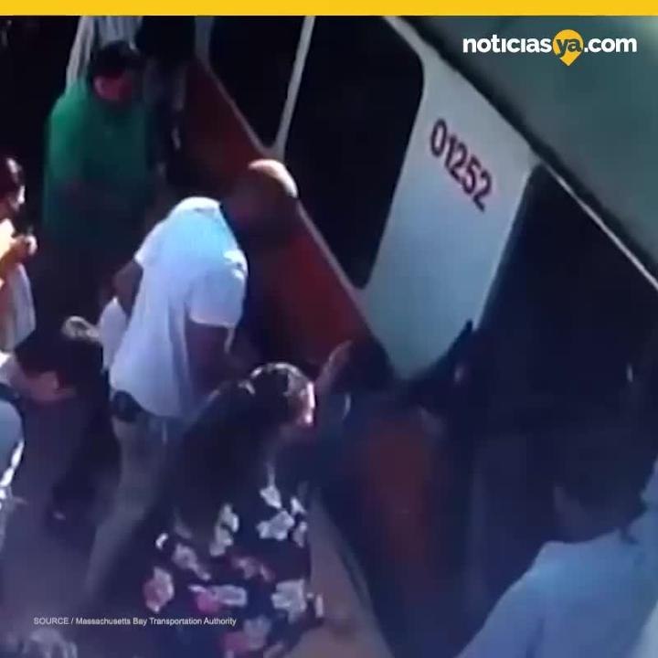 Mujer liberada de Metro