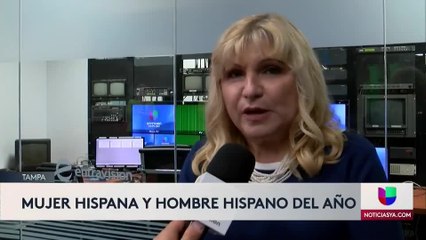 Mujer hispana y hombre hispano del año