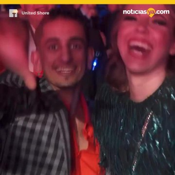 Empresa regalla Cadillacs y viajes en crucero durante fiesta de Navidad