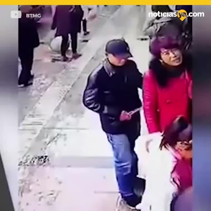 ladrón con pinzas